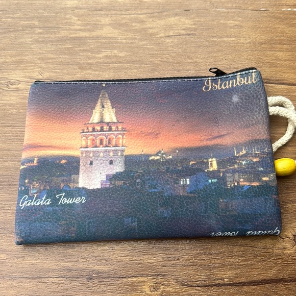 New istanbul Galata Tower Small Flat Amenity Bag - Picture 1 of 9